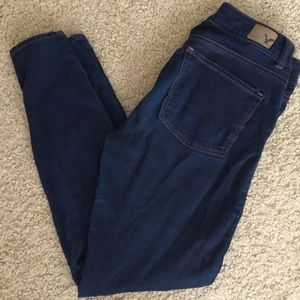 AEO High-Rise Jegging *very comfy*